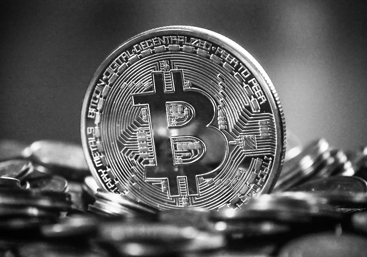 Аналитики уверены, что к концу 2017 года цена биткоина может достигнуть $6000