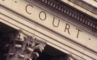 Bitfinex и Tether получили повестку в суд
