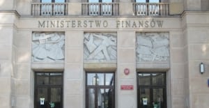 Польша временно отменит налогообложение операций с криптой