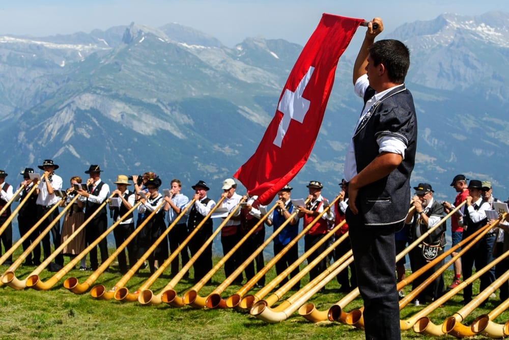 Швейцария обдумывает перспективы выпуска государственной криптовалюты