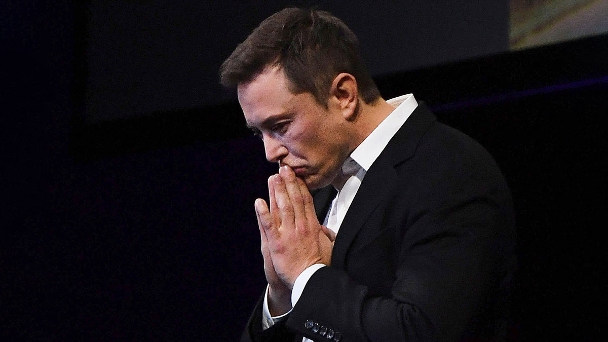 Покупка биткоинов принесла Илону Маску убытки: Tesla отчиталась о потере $101 млн